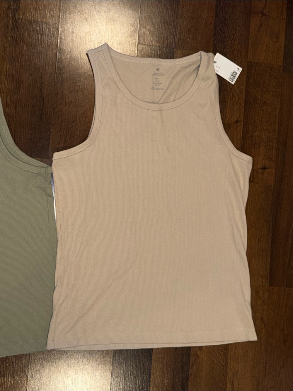 Lot of 3 H&M Ribbed Slim Fit Mens Tank Tops - size LARGE - Picture 5 of 7